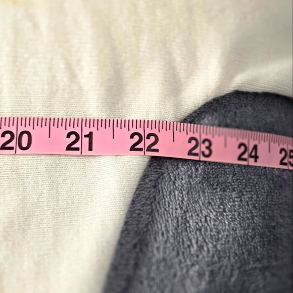 Ann Taylor Plunging V Neck Viscose / Cashmere Blend Lightweight Sweater‎ Size XL - Picture 6 of 7